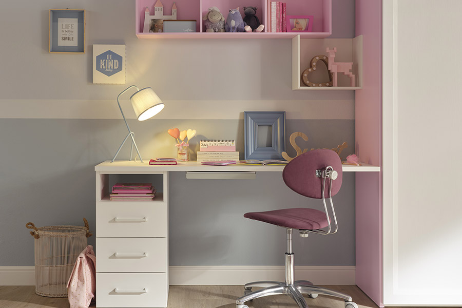 Angolo studio: scrivania per cameretta Moretti Compact