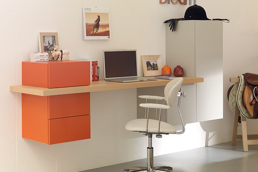 come-ricavare-angolo-studio-in-soggiorno