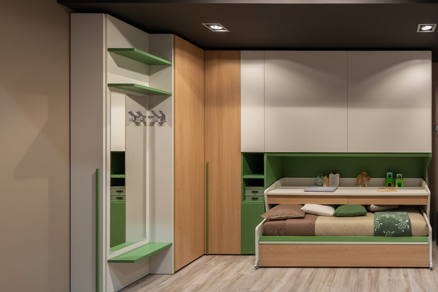 Cameretta Moretti Compact sui toni del verde e del legno